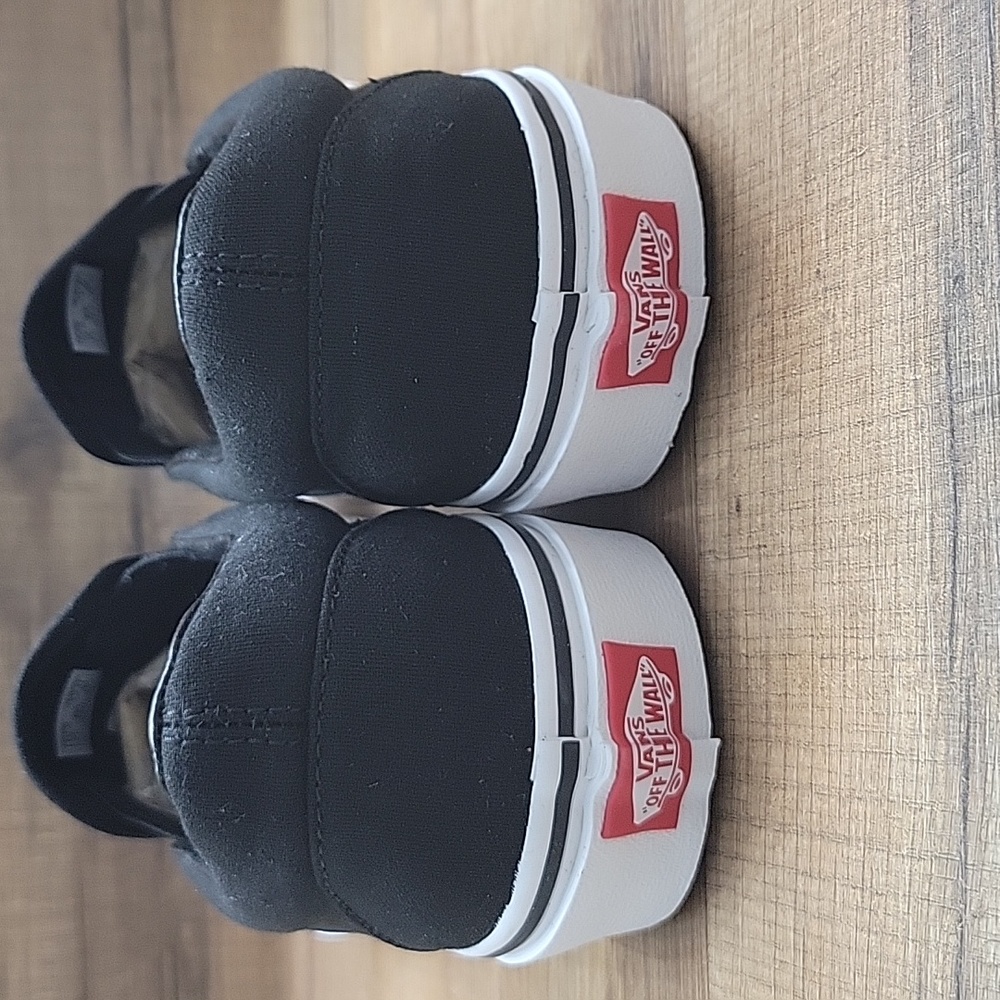 Van's classic slip on Brand new in the box authentic uper textile. - Picture 6 of 10